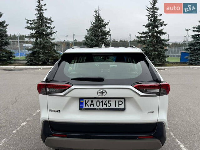 Белый Тойота РАВ 4, объемом двигателя 2 л и пробегом 110 тыс. км за 28000 $, фото 19 на Automoto.ua