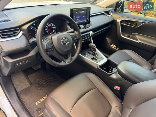 Білий Тойота РАВ 4, об'ємом двигуна 2.5 л та пробігом 98 тис. км за 26900 $, фото 41 на Automoto.ua