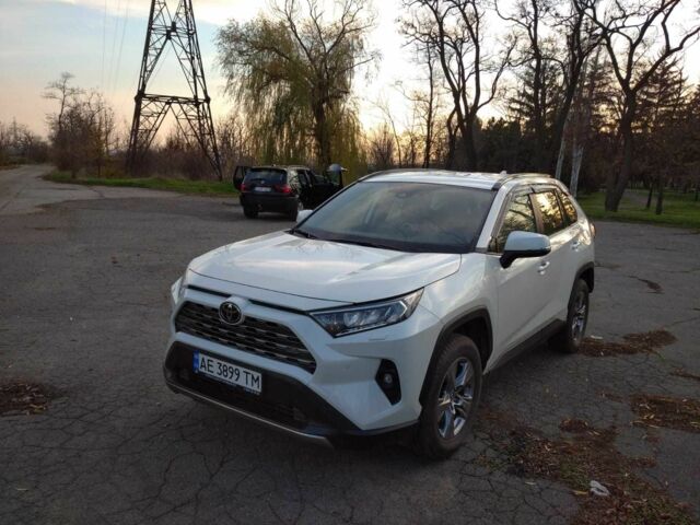 Белый Тойота РАВ 4, объемом двигателя 2 л и пробегом 29 тыс. км за 28000 $, фото 2 на Automoto.ua