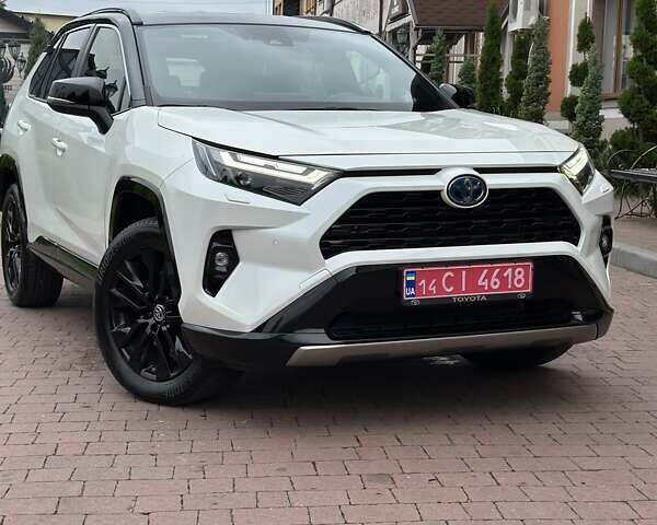Білий Тойота РАВ 4, об'ємом двигуна 2.49 л та пробігом 51 тис. км за 36550 $, фото 28 на Automoto.ua
