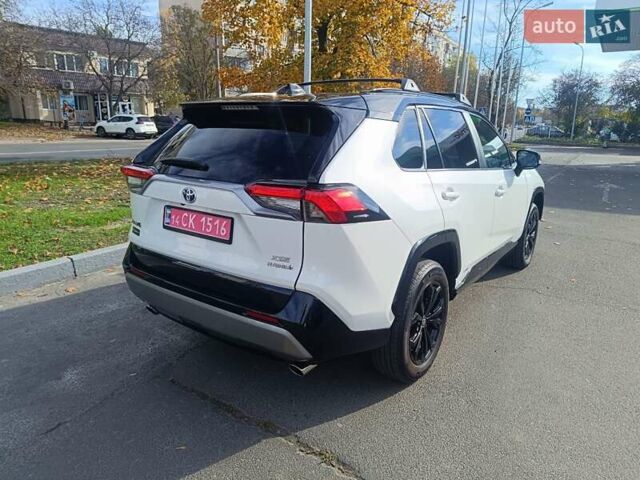 Белый Тойота РАВ 4, объемом двигателя 2.49 л и пробегом 41 тыс. км за 34800 $, фото 4 на Automoto.ua