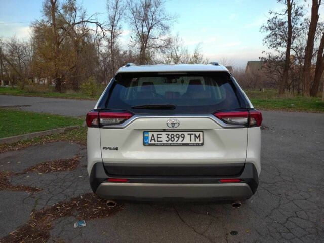 Белый Тойота РАВ 4, объемом двигателя 2 л и пробегом 29 тыс. км за 28000 $, фото 6 на Automoto.ua