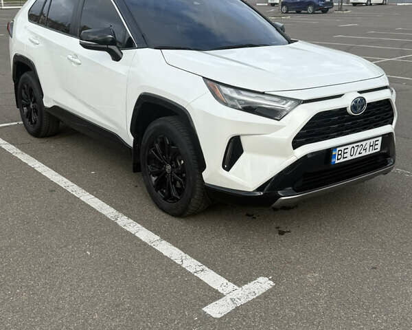 Білий Тойота РАВ 4, об'ємом двигуна 2.49 л та пробігом 36 тис. км за 36000 $, фото 2 на Automoto.ua