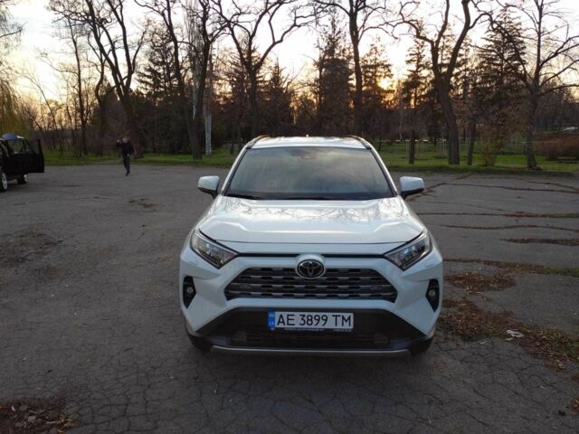 Белый Тойота РАВ 4, объемом двигателя 2 л и пробегом 29 тыс. км за 28000 $, фото 3 на Automoto.ua