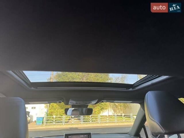 Білий Тойота РАВ 4, об'ємом двигуна 2.5 л та пробігом 14 тис. км за 31700 $, фото 10 на Automoto.ua