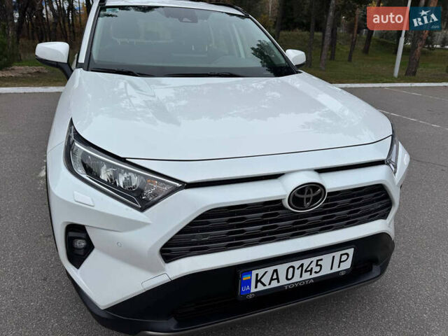 Белый Тойота РАВ 4, объемом двигателя 2 л и пробегом 110 тыс. км за 28000 $, фото 25 на Automoto.ua