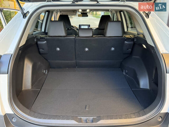 Білий Тойота РАВ 4, об'ємом двигуна 2.5 л та пробігом 98 тис. км за 26900 $, фото 59 на Automoto.ua