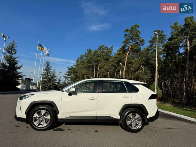 Белый Тойота РАВ 4, объемом двигателя 1.99 л и пробегом 108 тыс. км за 28500 $, фото 8 на Automoto.ua