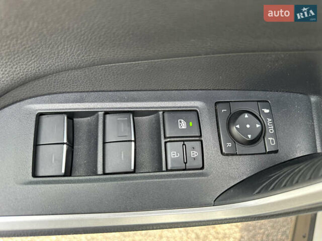 Белый Тойота РАВ 4, объемом двигателя 1.99 л и пробегом 51 тыс. км за 37500 $, фото 24 на Automoto.ua