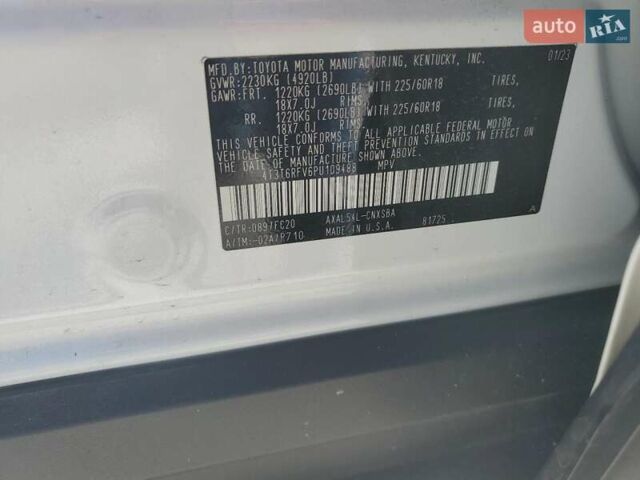 Белый Тойота РАВ 4, объемом двигателя 2.5 л и пробегом 46 тыс. км за 11000 $, фото 11 на Automoto.ua