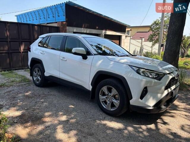 Белый Тойота РАВ 4, объемом двигателя 1.99 л и пробегом 26 тыс. км за 30999 $, фото 18 на Automoto.ua