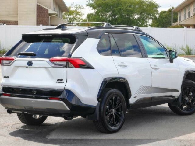 Білий Тойота РАВ 4, об'ємом двигуна 2.5 л та пробігом 28 тис. км за 28100 $, фото 2 на Automoto.ua