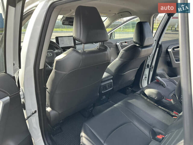 Белый Тойота РАВ 4, объемом двигателя 1.99 л и пробегом 51 тыс. км за 37500 $, фото 28 на Automoto.ua