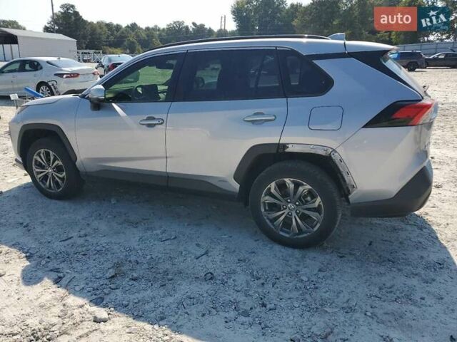 Білий Тойота РАВ 4, об'ємом двигуна 2.49 л та пробігом 70 тис. км за 12000 $, фото 1 на Automoto.ua