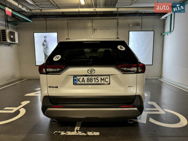 Белый Тойота РАВ 4, объемом двигателя 1.99 л и пробегом 37 тыс. км за 34900 $, фото 20 на Automoto.ua