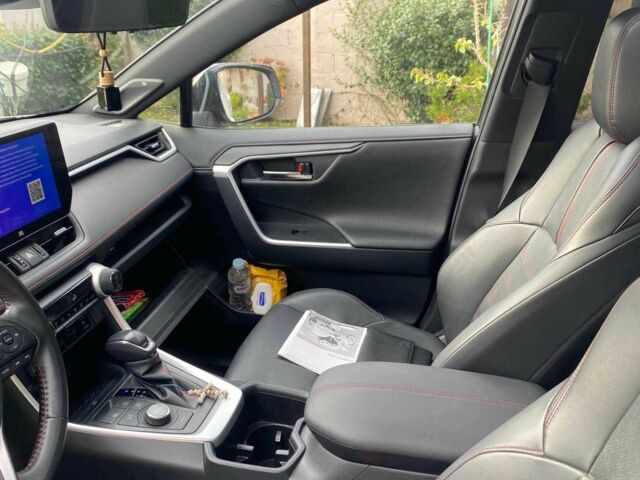 Білий Тойота РАВ 4, об'ємом двигуна 2.5 л та пробігом 37 тис. км за 21100 $, фото 17 на Automoto.ua