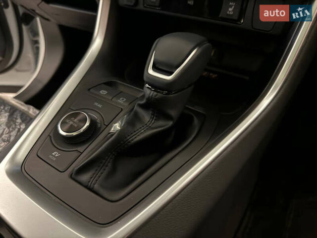 Белый Тойота РАВ 4, объемом двигателя 2.49 л и пробегом 1 тыс. км за 43800 $, фото 9 на Automoto.ua