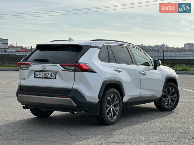 Белый Тойота РАВ 4, объемом двигателя 1.99 л и пробегом 51 тыс. км за 37500 $, фото 3 на Automoto.ua
