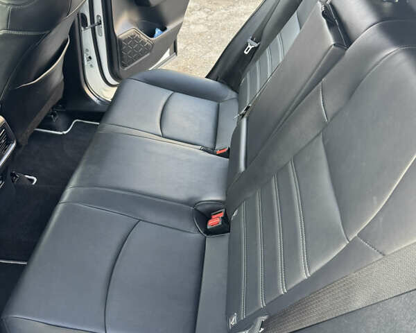 Білий Тойота РАВ 4, об'ємом двигуна 2.5 л та пробігом 59 тис. км за 41000 $, фото 17 на Automoto.ua