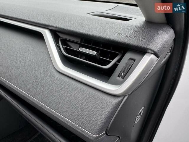 Белый Тойота РАВ 4, объемом двигателя 2.49 л и пробегом 49 тыс. км за 39999 $, фото 39 на Automoto.ua