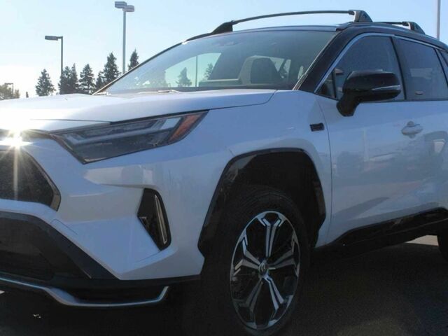 Білий Тойота РАВ 4, об'ємом двигуна 2.5 л та пробігом 20 тис. км за 19200 $, фото 2 на Automoto.ua