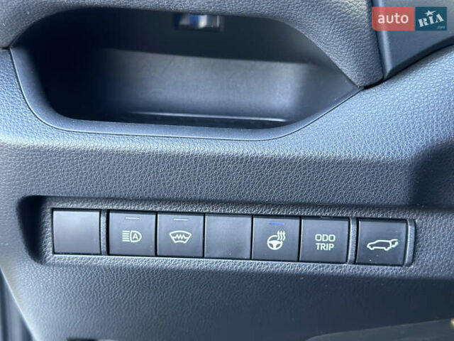 Білий Тойота РАВ 4, об'ємом двигуна 2.49 л та пробігом 36 тис. км за 43750 $, фото 37 на Automoto.ua