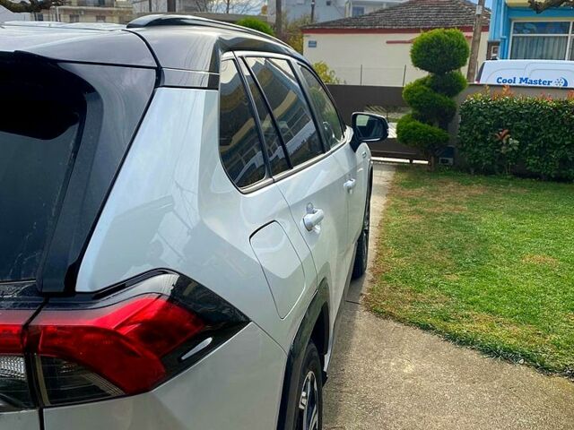 Білий Тойота РАВ 4, об'ємом двигуна 2.5 л та пробігом 37 тис. км за 21100 $, фото 5 на Automoto.ua