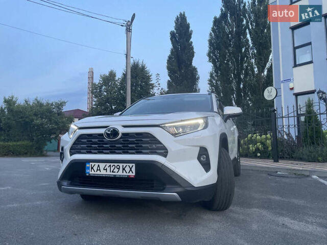 Белый Тойота РАВ 4, объемом двигателя 2 л и пробегом 20 тыс. км за 36900 $, фото 18 на Automoto.ua