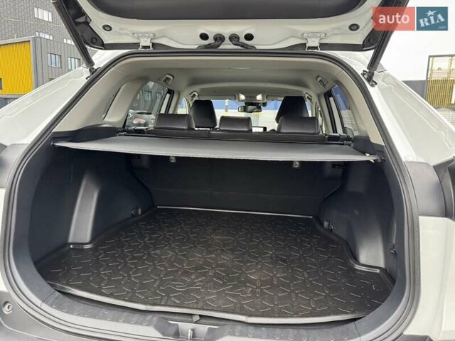 Белый Тойота РАВ 4, объемом двигателя 2.49 л и пробегом 49 тыс. км за 39999 $, фото 58 на Automoto.ua