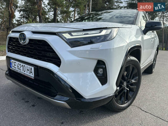 Білий Тойота РАВ 4, об'ємом двигуна 2.49 л та пробігом 36 тис. км за 43750 $, фото 3 на Automoto.ua