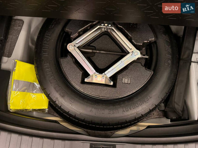 Белый Тойота РАВ 4, объемом двигателя 2.49 л и пробегом 1 тыс. км за 43800 $, фото 19 на Automoto.ua