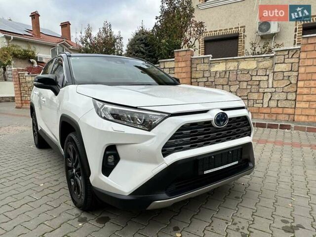 Білий Тойота РАВ 4, об'ємом двигуна 2.49 л та пробігом 23 тис. км за 42500 $, фото 1 на Automoto.ua