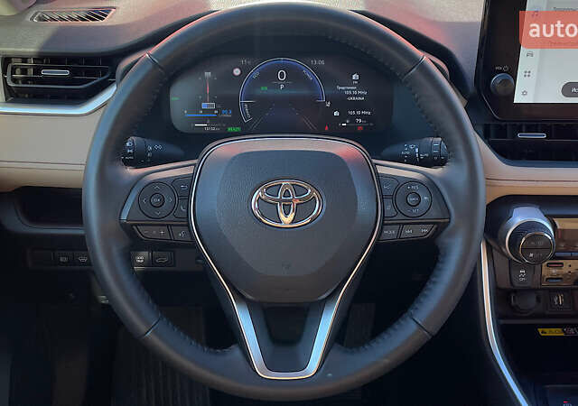 Белый Тойота РАВ 4, объемом двигателя 2.49 л и пробегом 13 тыс. км за 45243 $, фото 12 на Automoto.ua