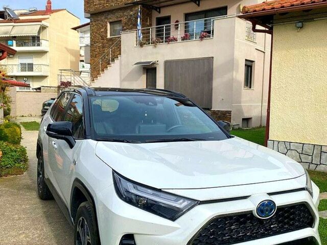 Білий Тойота РАВ 4, об'ємом двигуна 2.5 л та пробігом 37 тис. км за 21100 $, фото 1 на Automoto.ua