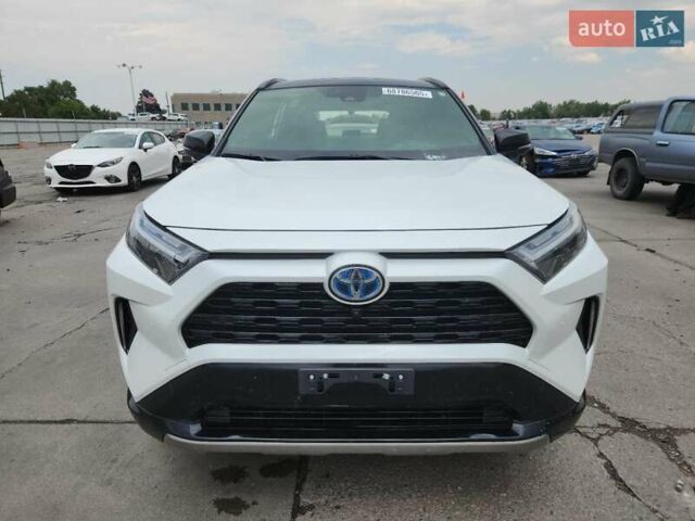 Белый Тойота РАВ 4, объемом двигателя 2.5 л и пробегом 20 тыс. км за 24997 $, фото 1 на Automoto.ua