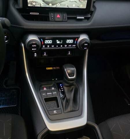 Білий Тойота РАВ 4, об'ємом двигуна 2.49 л та пробігом 32 тис. км за 37500 $, фото 11 на Automoto.ua