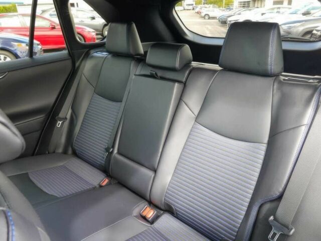 Білий Тойота РАВ 4, об'ємом двигуна 2.5 л та пробігом 28 тис. км за 28100 $, фото 8 на Automoto.ua