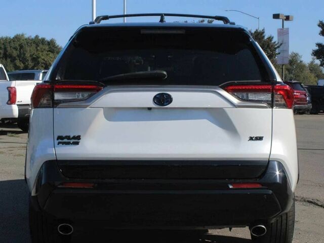 Білий Тойота РАВ 4, об'ємом двигуна 2.5 л та пробігом 20 тис. км за 19200 $, фото 4 на Automoto.ua