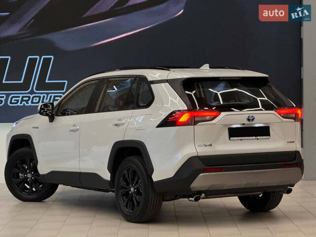 Белый Тойота РАВ 4, объемом двигателя 2.49 л и пробегом 1 тыс. км за 43800 $, фото 1 на Automoto.ua