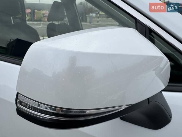 Белый Тойота РАВ 4, объемом двигателя 2.49 л и пробегом 49 тыс. км за 39999 $, фото 33 на Automoto.ua