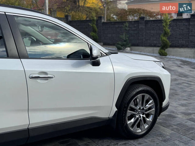 Белый Тойота РАВ 4, объемом двигателя 2.49 л и пробегом 27 тыс. км за 44800 $, фото 7 на Automoto.ua