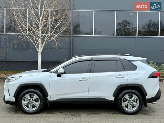 Белый Тойота РАВ 4, объемом двигателя 2.49 л и пробегом 75 тыс. км за 36500 $, фото 3 на Automoto.ua