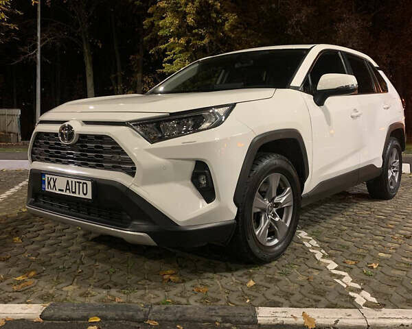 Білий Тойота РАВ 4, об'ємом двигуна 1.99 л та пробігом 30 тис. км за 35500 $, фото 10 на Automoto.ua