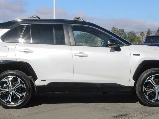 Білий Тойота РАВ 4, об'ємом двигуна 2.5 л та пробігом 20 тис. км за 19200 $, фото 5 на Automoto.ua