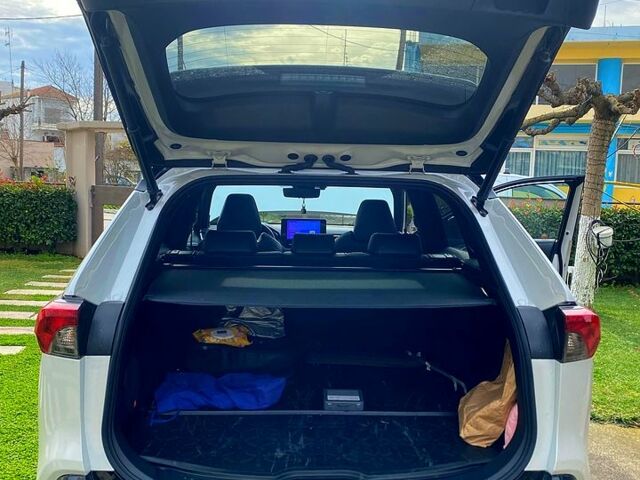 Білий Тойота РАВ 4, об'ємом двигуна 2.5 л та пробігом 37 тис. км за 21100 $, фото 13 на Automoto.ua