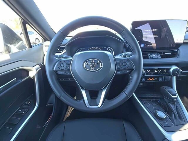 Белый Тойота РАВ 4, объемом двигателя 0 л и пробегом 11 тыс. км за 18000 $, фото 9 на Automoto.ua