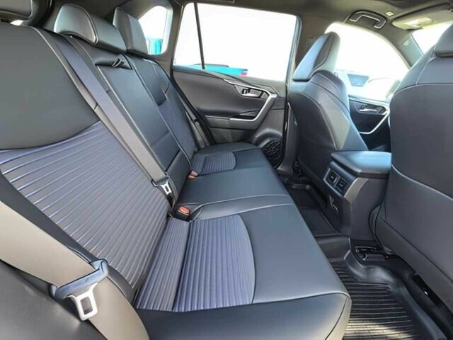 Белый Тойота РАВ 4, объемом двигателя 0 л и пробегом 11 тыс. км за 18000 $, фото 12 на Automoto.ua