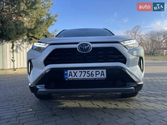 Белый Тойота РАВ 4, объемом двигателя 2.49 л и пробегом 32 тыс. км за 44900 $, фото 9 на Automoto.ua