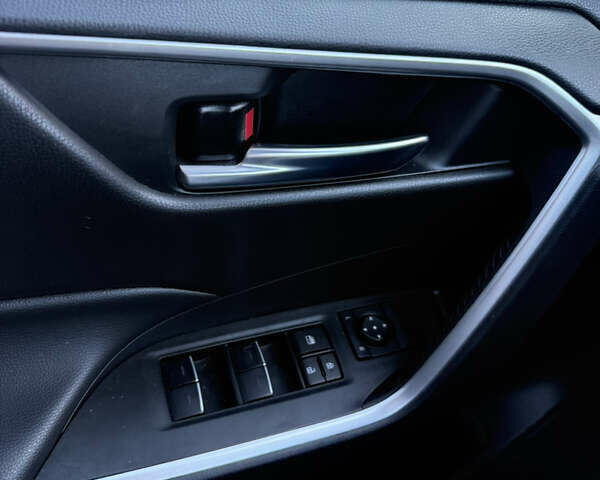 Белый Тойота РАВ 4, объемом двигателя 2.49 л и пробегом 27 тыс. км за 37100 $, фото 13 на Automoto.ua