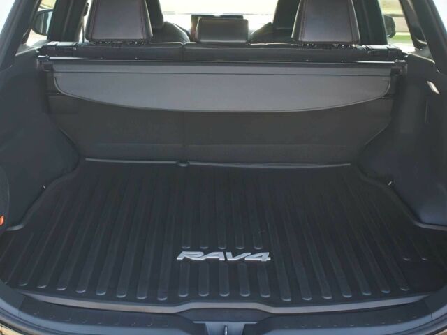 Білий Тойота РАВ 4, об'ємом двигуна 2.5 л та пробігом 16 тис. км за 15000 $, фото 7 на Automoto.ua